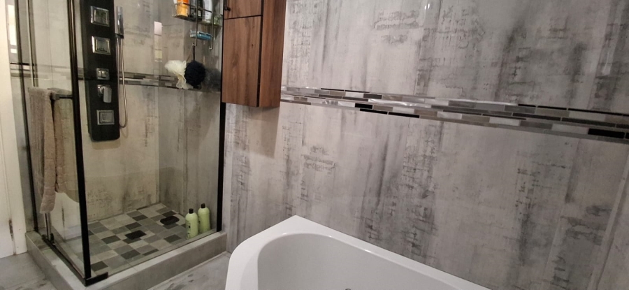 6 Bedroom Property for Sale in Haven Hills Eastern Cape